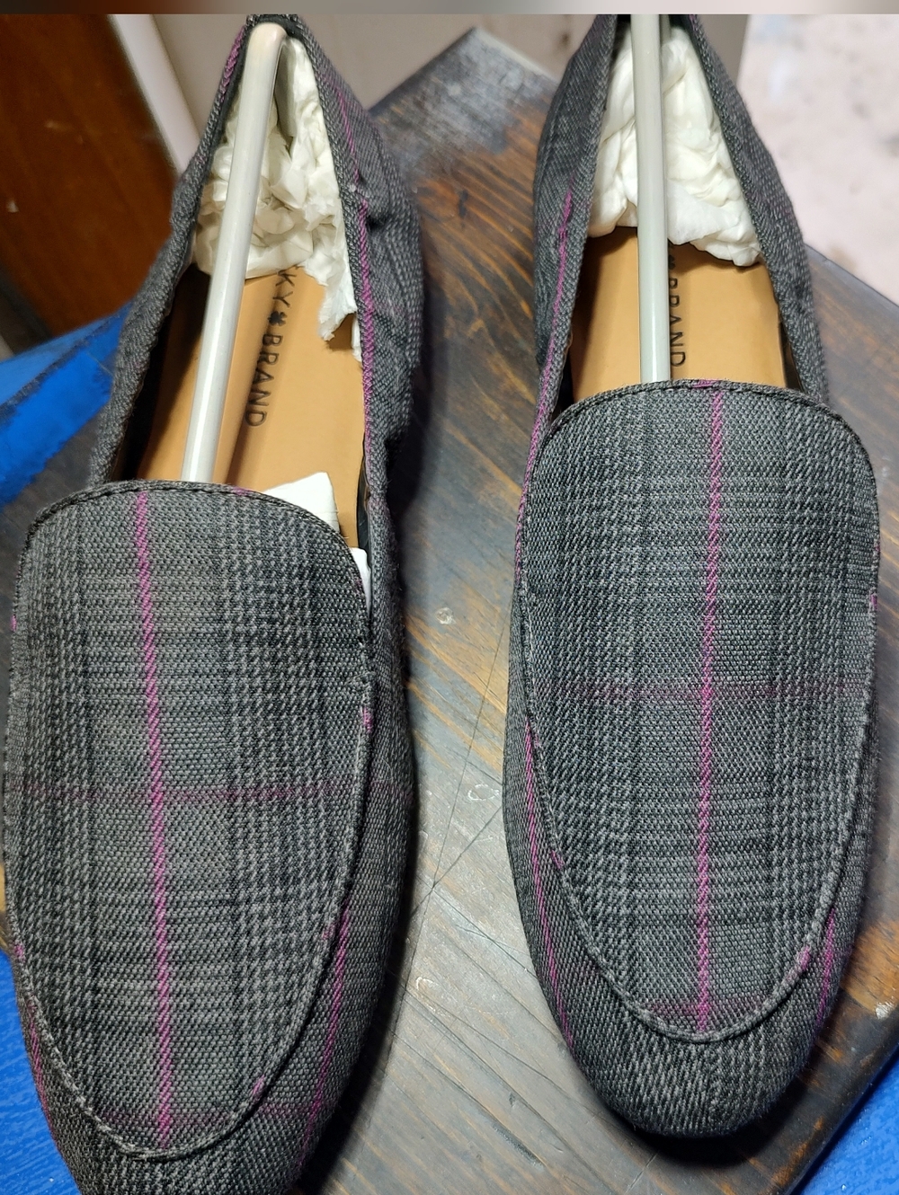 Women's Lucky Brand Gray Plaid Loafers with Pink Pinstripe - Classic Slip-On
